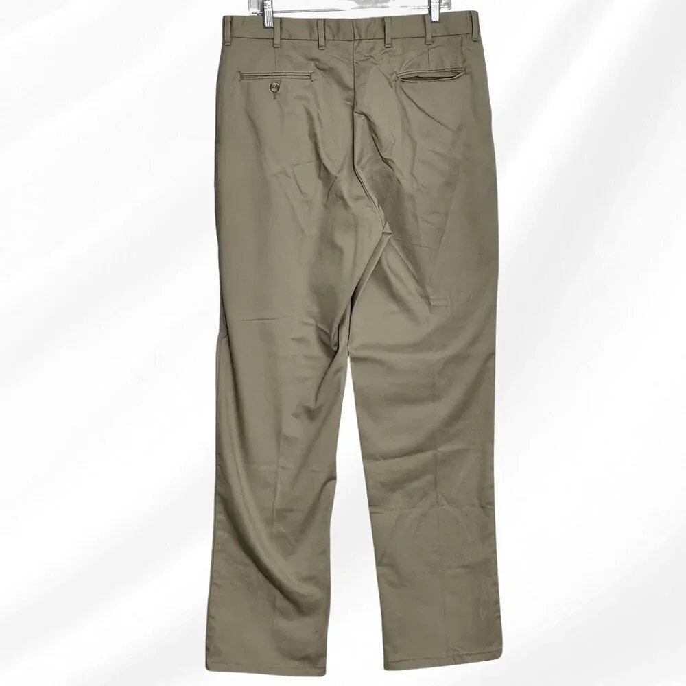 2/$20 Edwards Mens Pleated Khaki Pants Size 36 Classic Fit